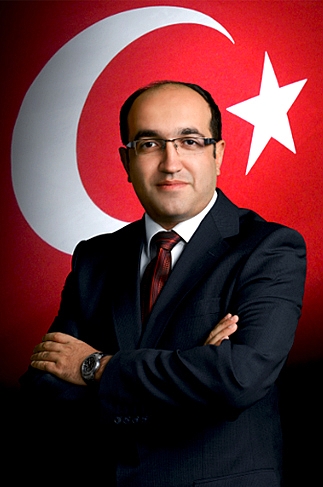 MUSTAFA ÇÖL