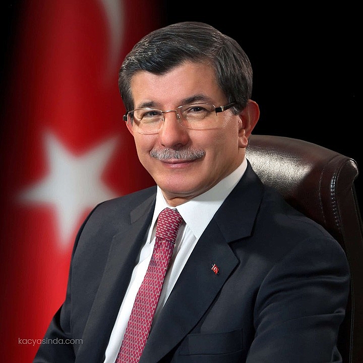 AHMET DAVUTOĞLU