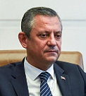 ÖZGÜR ÖZEL