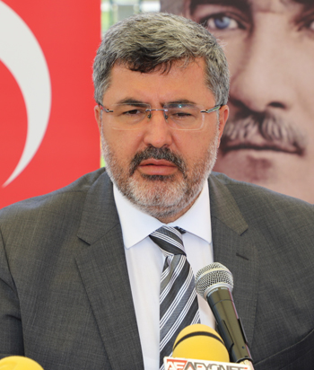 “LAF ÜRETMİYORUZ İCRAAT YAPIYORUZ”