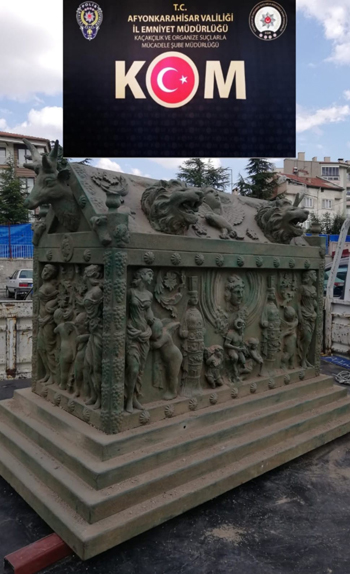 GÖRÜLMEMİŞ TARİHİ ESER KAÇAKÇILIĞI