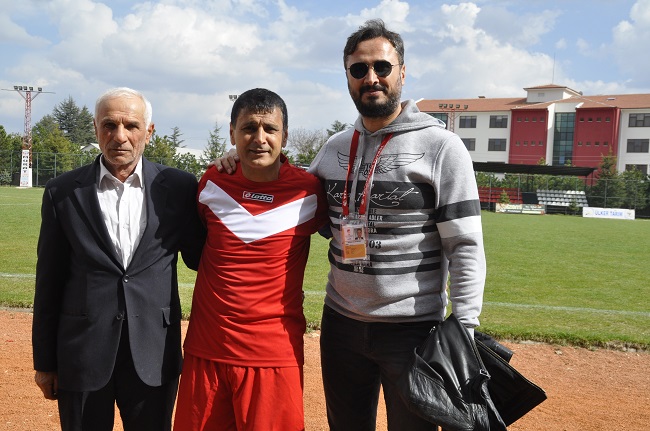 59 YAŞINDAKİ 'FUTBOL ÇINARI'NIN ÖYKÜSÜ