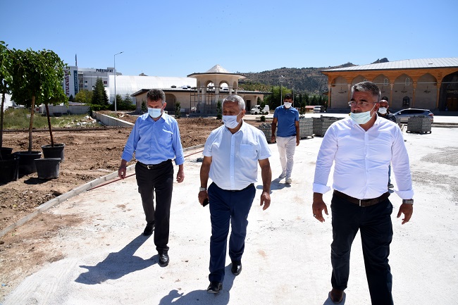 PAŞA CAMİ REKREASYON ÇALIŞMALARI SÜRÜYOR