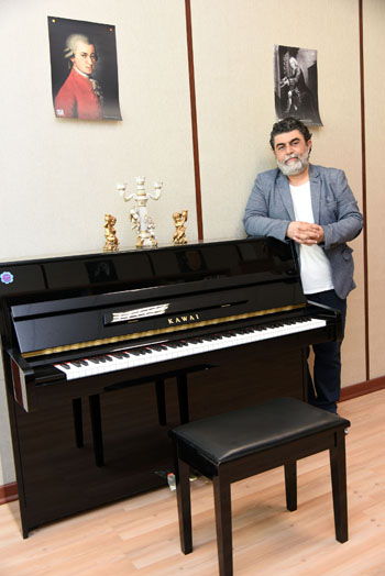 BERTAN RONA'DAN AKM'YE BÜYÜK KATKI