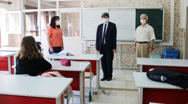 MİLLİ EĞİTİM MÜDÜR YALÇIN OKUL ZİYARETLERİNE DEVAM EDİYOR