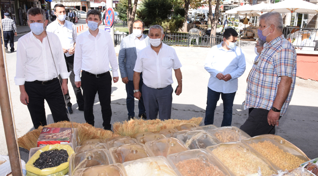 ZEYBEK BAŞKAN GÖNÜLLERE DOKUNUYOR