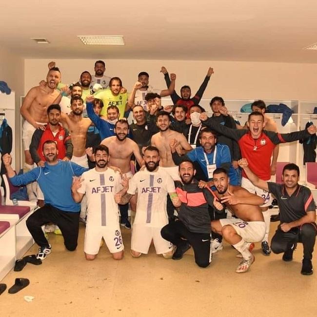 ÜÇ PUAN TEK GOLLE GELDİ