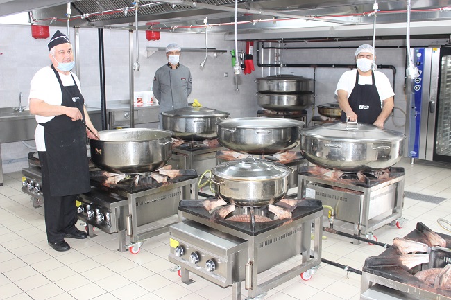 KALİTENİN VE LEZZETİN VAZGEÇİLMEZ ADI "BATI CATERING"