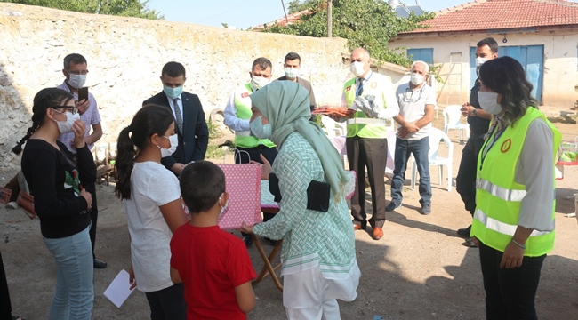 KÖY OKULUNDAKİ ÖĞRENCİLER İÇİN SEFERBER OLDULAR