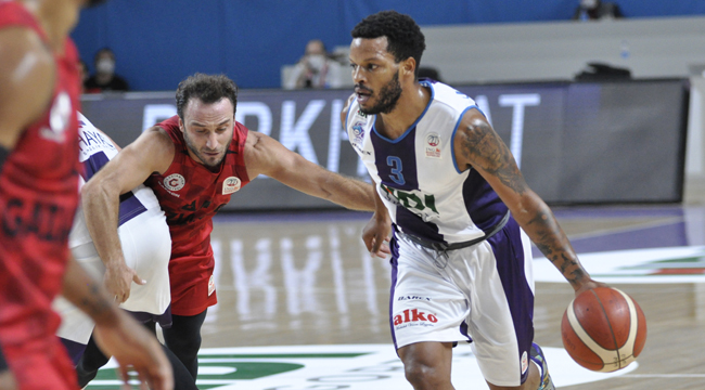 BASKETTE GALİBİYETLE BAŞLADIK