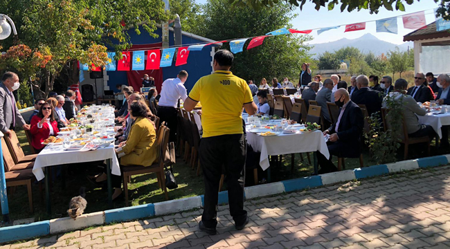 İYİ PARTİ'YE TOPLU KATILIM