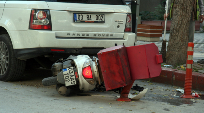 KONTROLDEN ÇIKTI, ÖNÜNE NE ÇIKTIYSA ÇARPTI