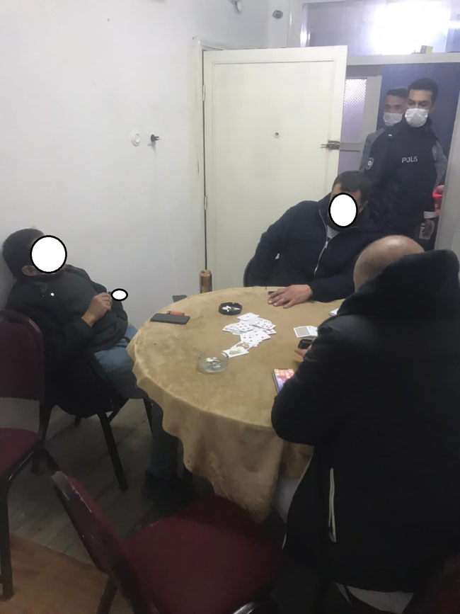ARTIK HASTANELERDE ÖLÜLER KARIŞIYOR