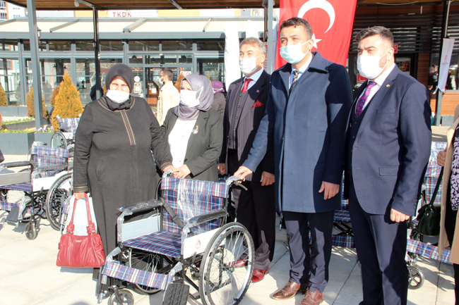 Afyonkarahisar'da emanet tekerlekli sandalye dönemi başladı
