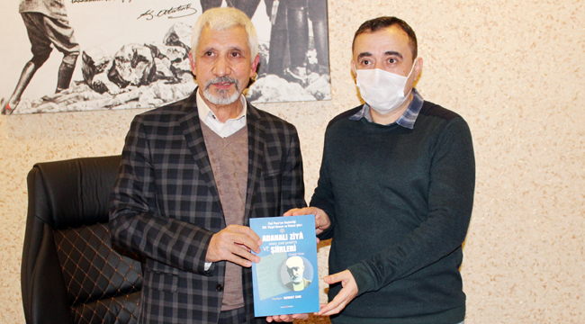 "ADANALI ZİYA" BİR FİKİR ŞAİRİDİR