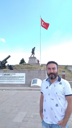 Cevdet Cantürk’ün “Atam Sana Aitiz” isimli kitabı çıktı