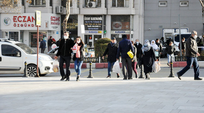 Kısıtlama öncesi Afyonkarahisar’da ürküten manzara