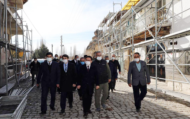 Afyonkarahisar Valisi olmak Büyük bir şeref