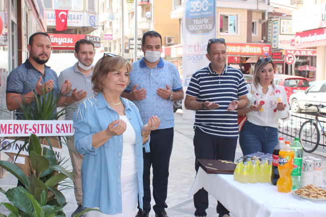 NEB MAĞAZA, KADIN GİYİM’İN VAZGEÇİLMEZ ADRESİ OLACAK
