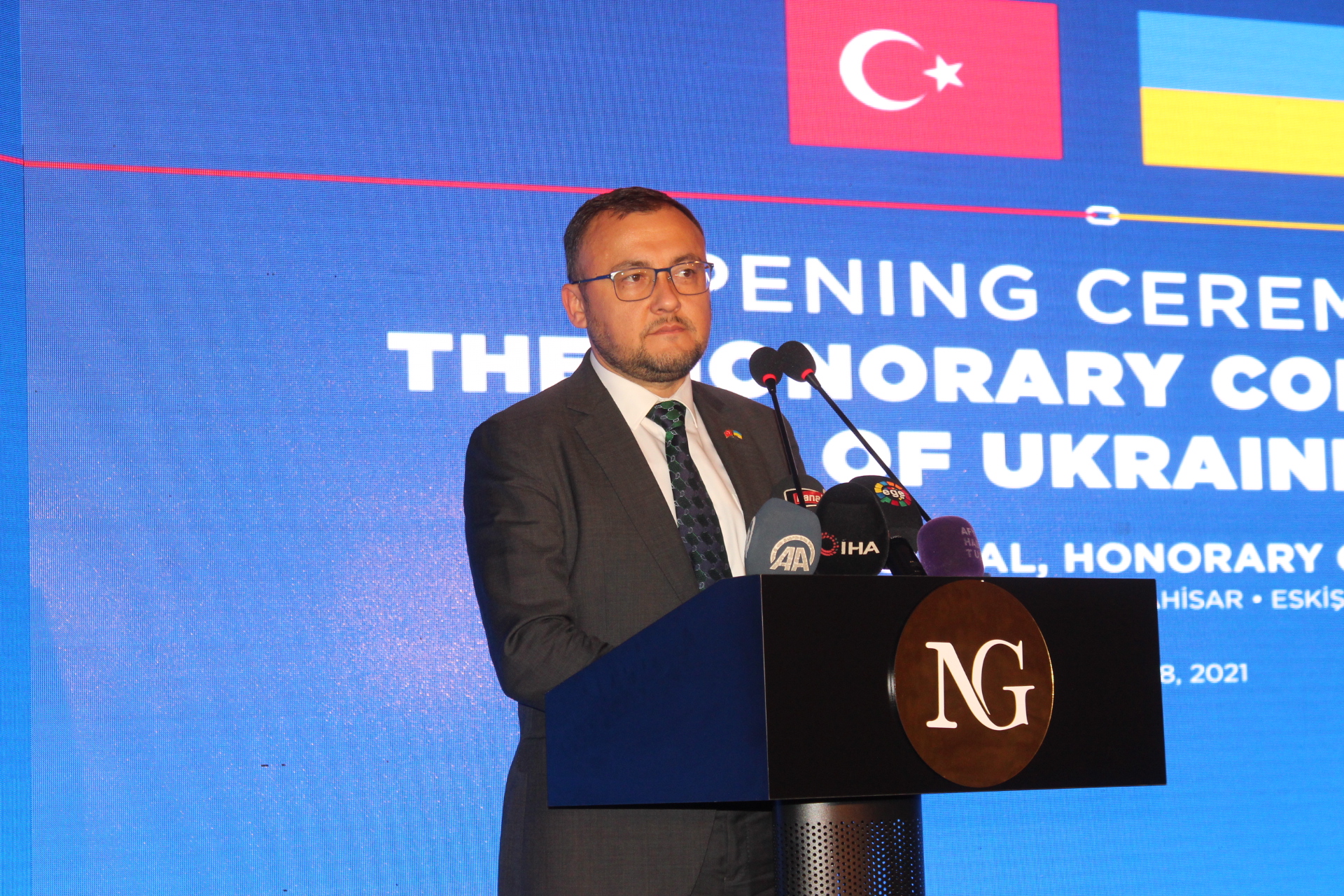 GÜRAL, UKRAYNA AFYONKARAHİSAR FAHRİ KONSOLOSU OLDU