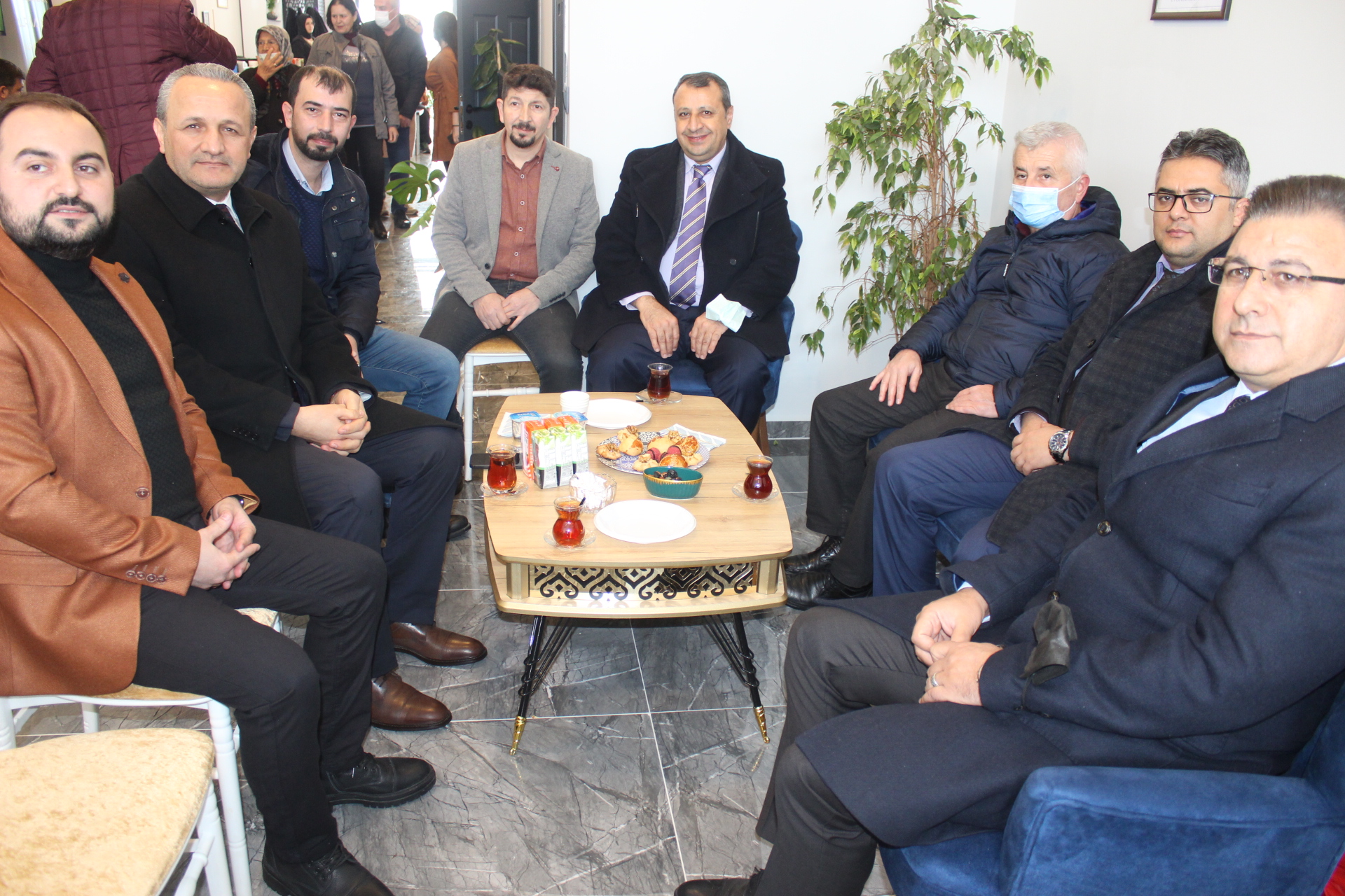ALP ASANSÖR DUALARLA HİZMETE AÇILDI