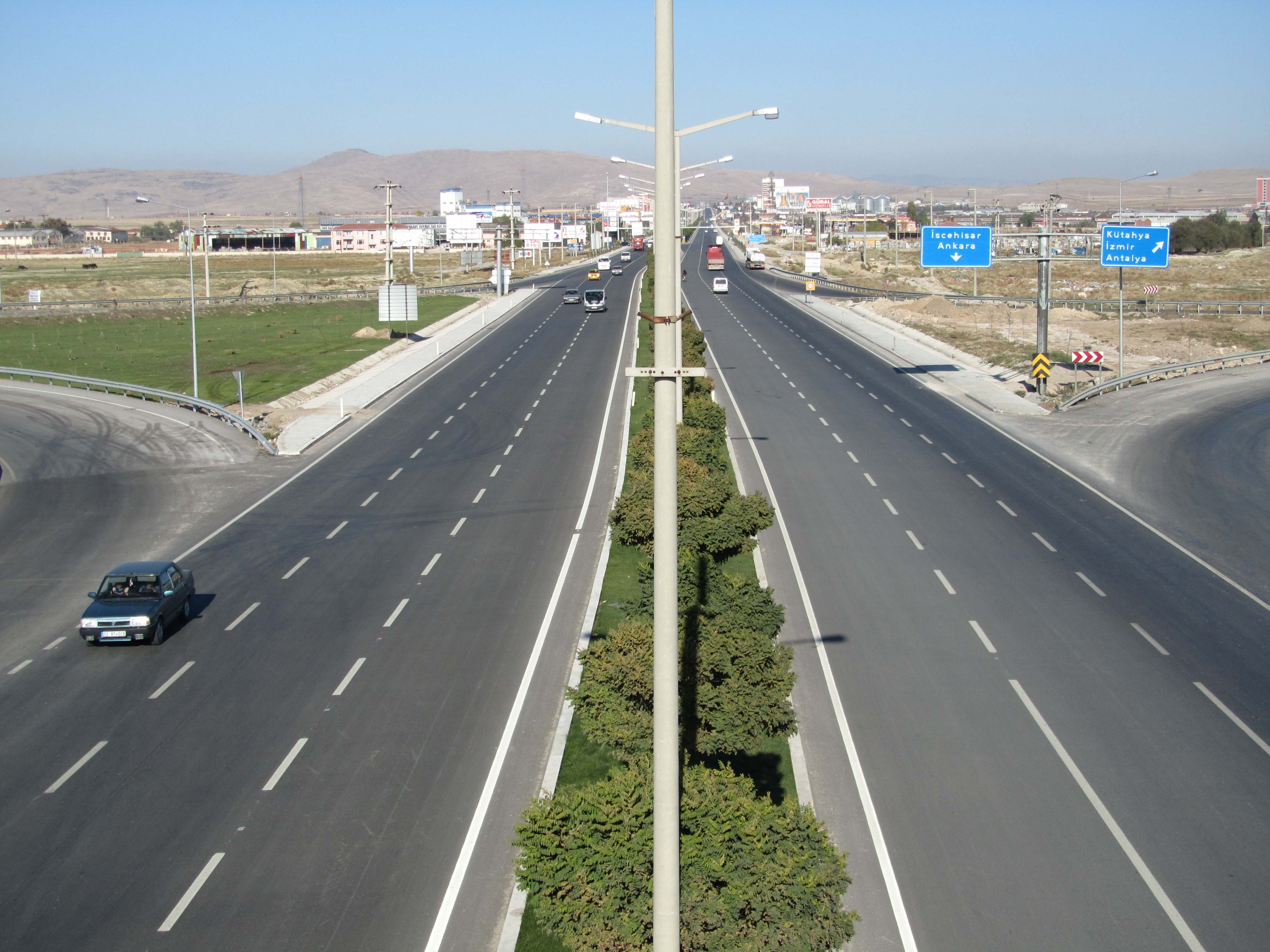 HIZLI TRENDE DE KAVŞAK NOKTASI AFYONKARAHİSAR OLACAK