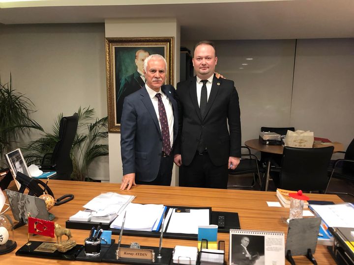 İYİ PARTİLİ BAŞKAN İSTİFA ETTİ