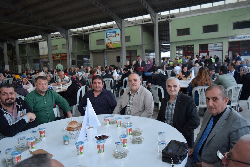 YÜZLERCE İYİ PARTİLİ KARDEŞLİK İFTARINDA BİR ARAYA GELDİ