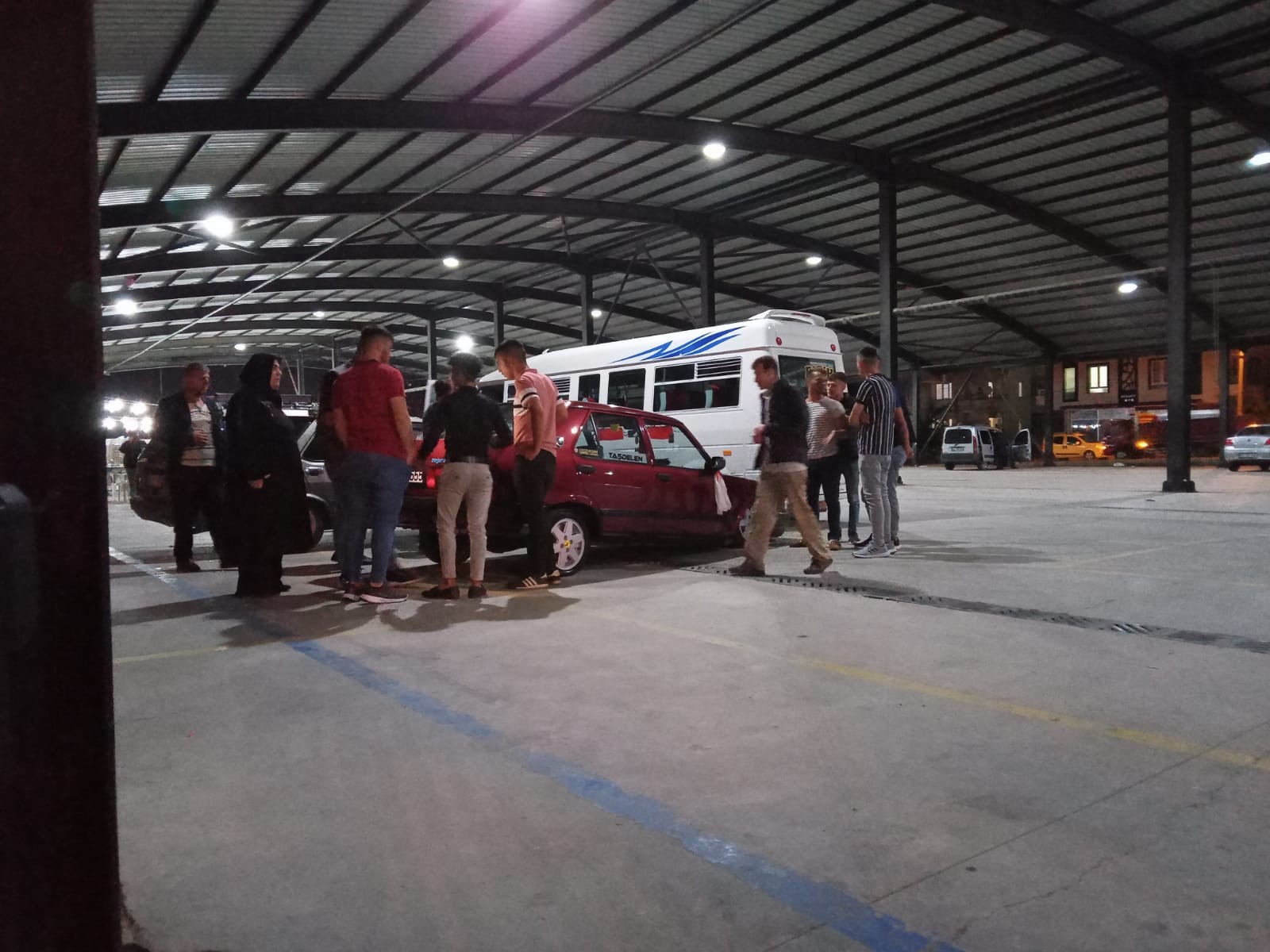 DÜĞÜNÜ KANA BULADILAR