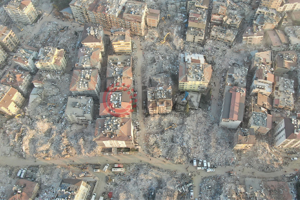 DEPREMİN 8'İNCİ GÜNÜNDE HARABEYE DÖNEN HATAY'DAKİ YIKIM HAVADAN GÖRÜNTÜLENDİ