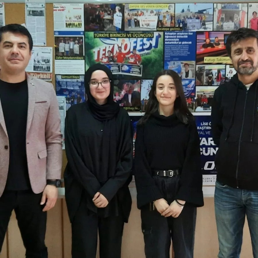 AFYONLU ÖĞRENCİLERDEN TARİHİ BAŞARI