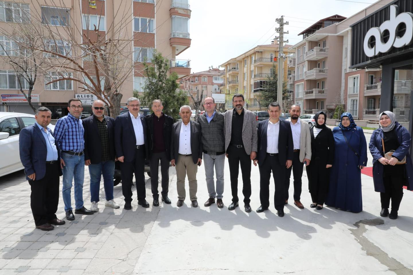 ZEYBEK VE YURDUNUSEVEN'DEN SANAYİ ÇIKARMASI