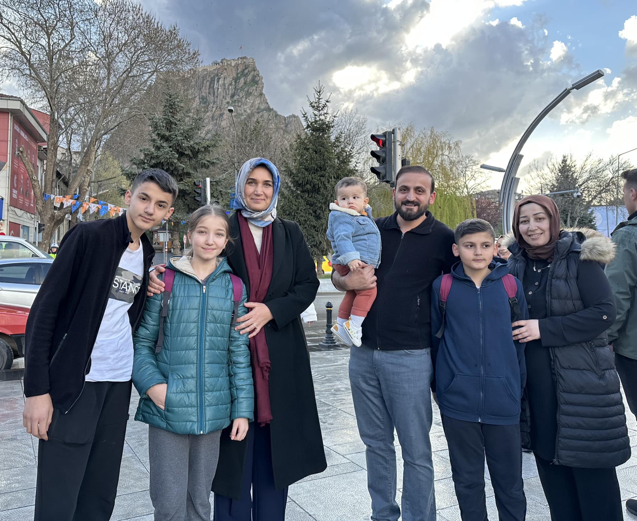 VALİ YİĞİTBAŞI HEMŞEHRİLERİYLE HASRET GİDERDİ