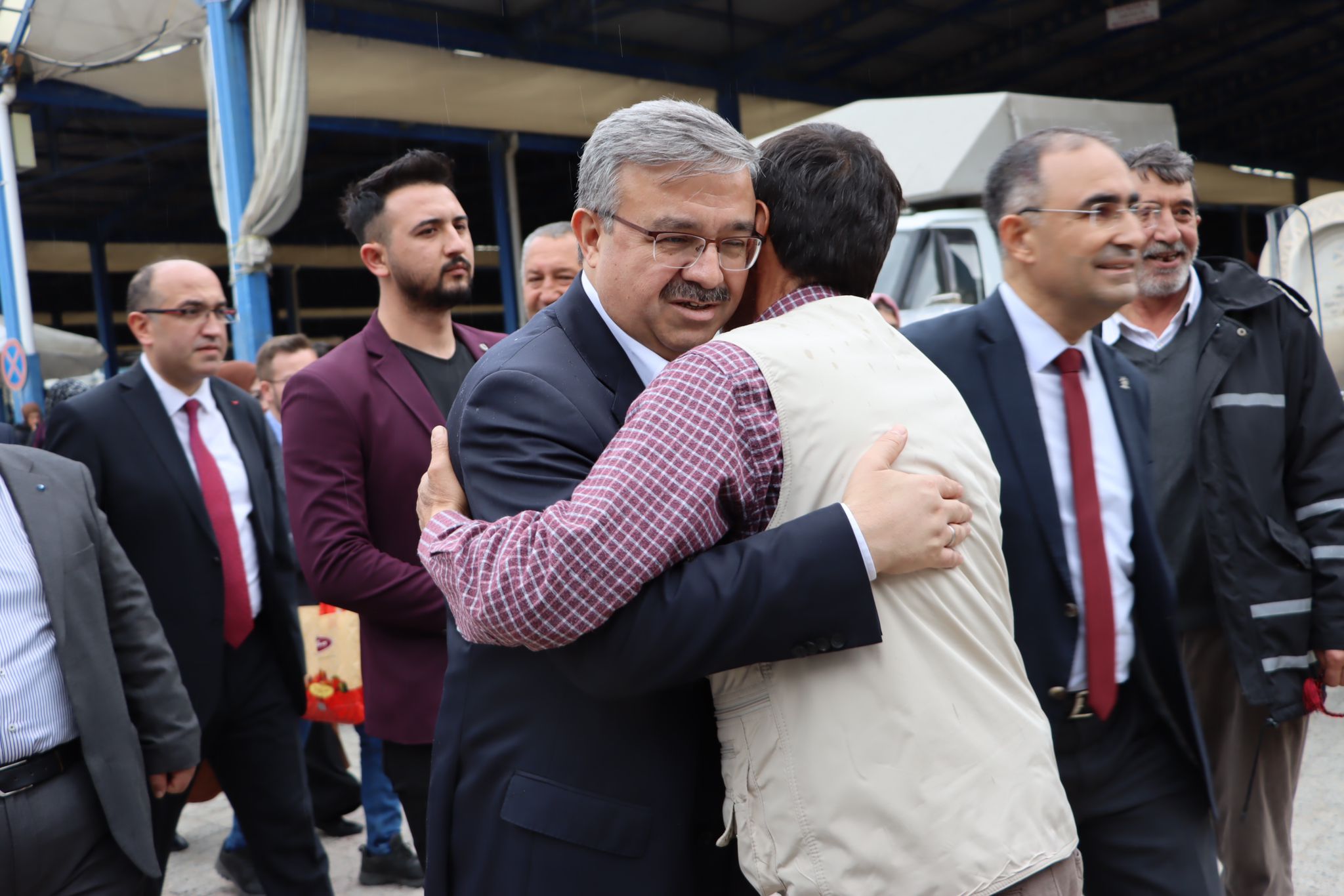 "AFYON'A 68 MİLYAR LİRAYI AŞAN BİR YATIRIM SÖZ KONUSU"