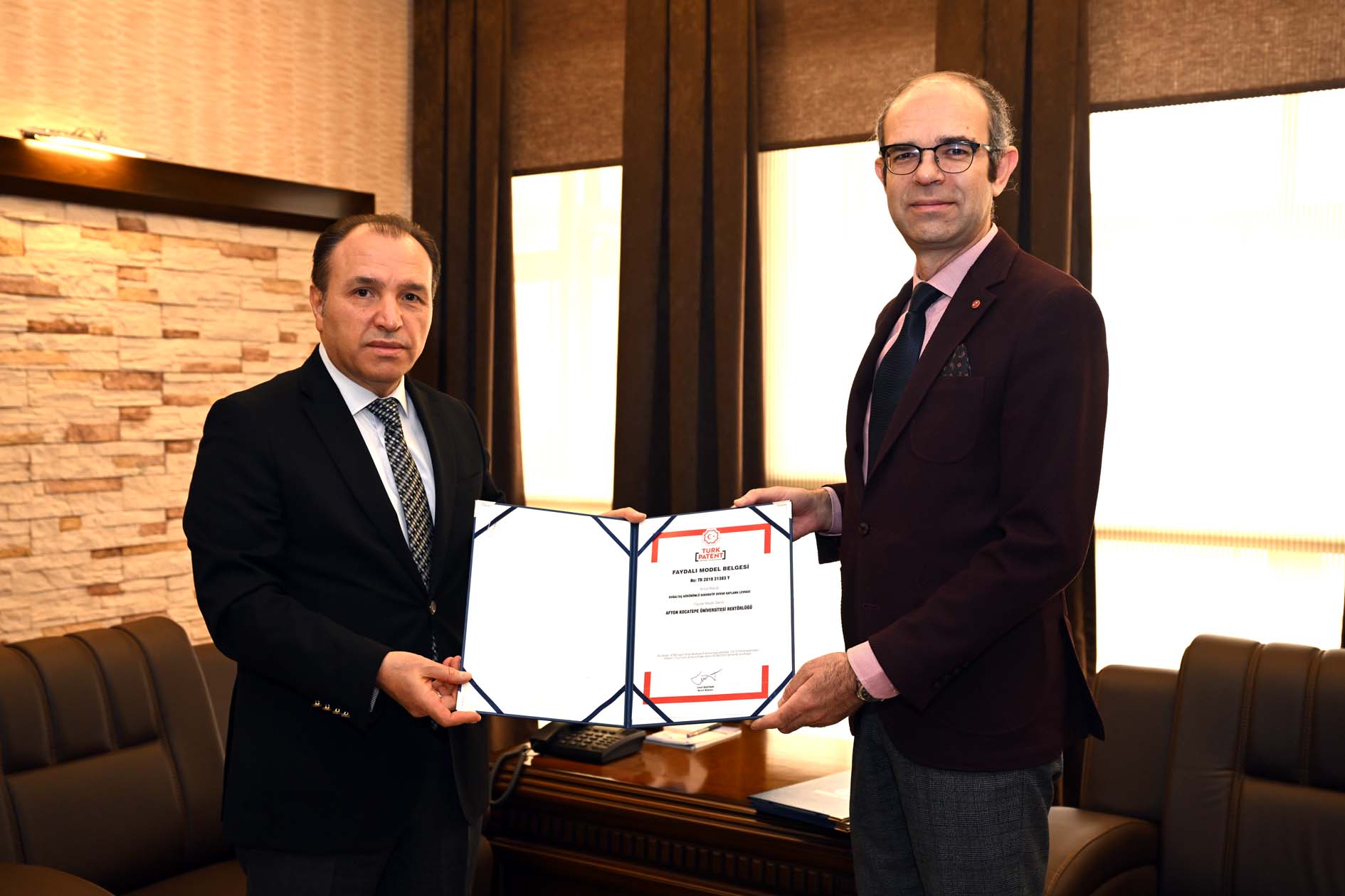 AKÜ’NÜN İLK ULUSLARARASI PATENTİ TESCİLLENDİ