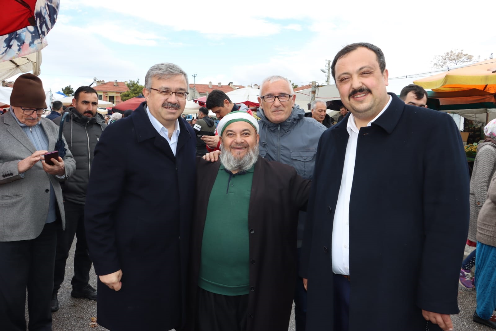 “AK PARTİ 20  YILDIR BU İŞİN HAKKINI VERMİŞ”
