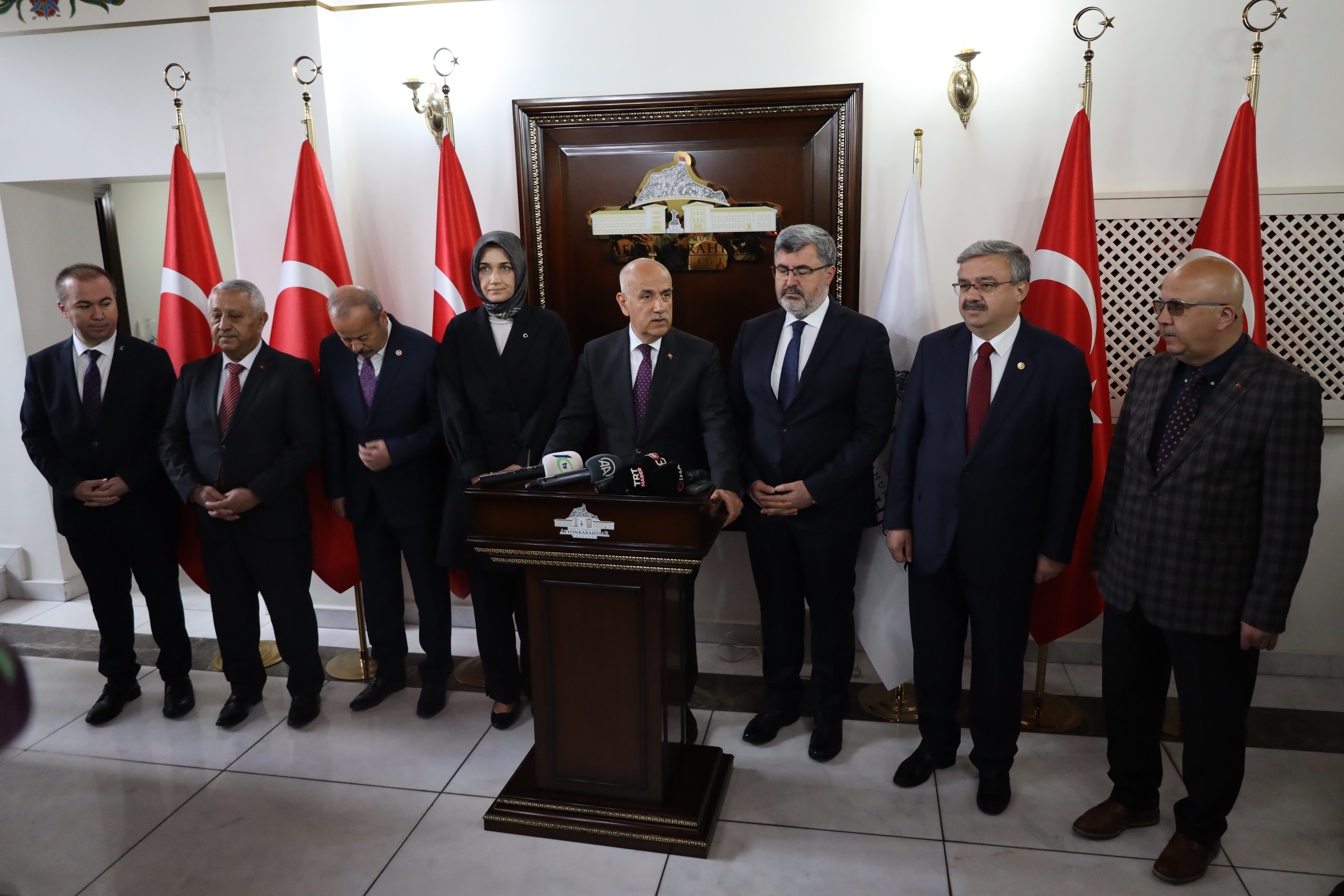 “AFYONKARAHİSAR’DA SORUNLARI DİNLEYECEĞİZ”