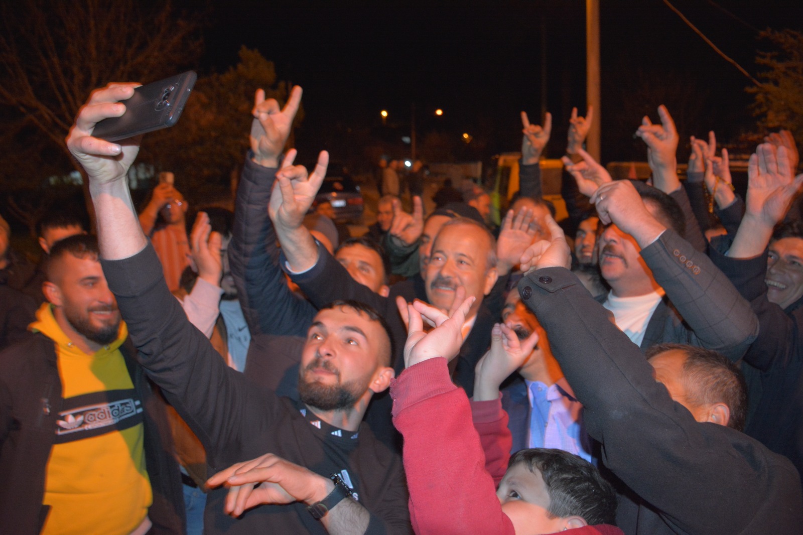 TAYTAK, ŞUHUT'A ÇIKARMA YAPTI