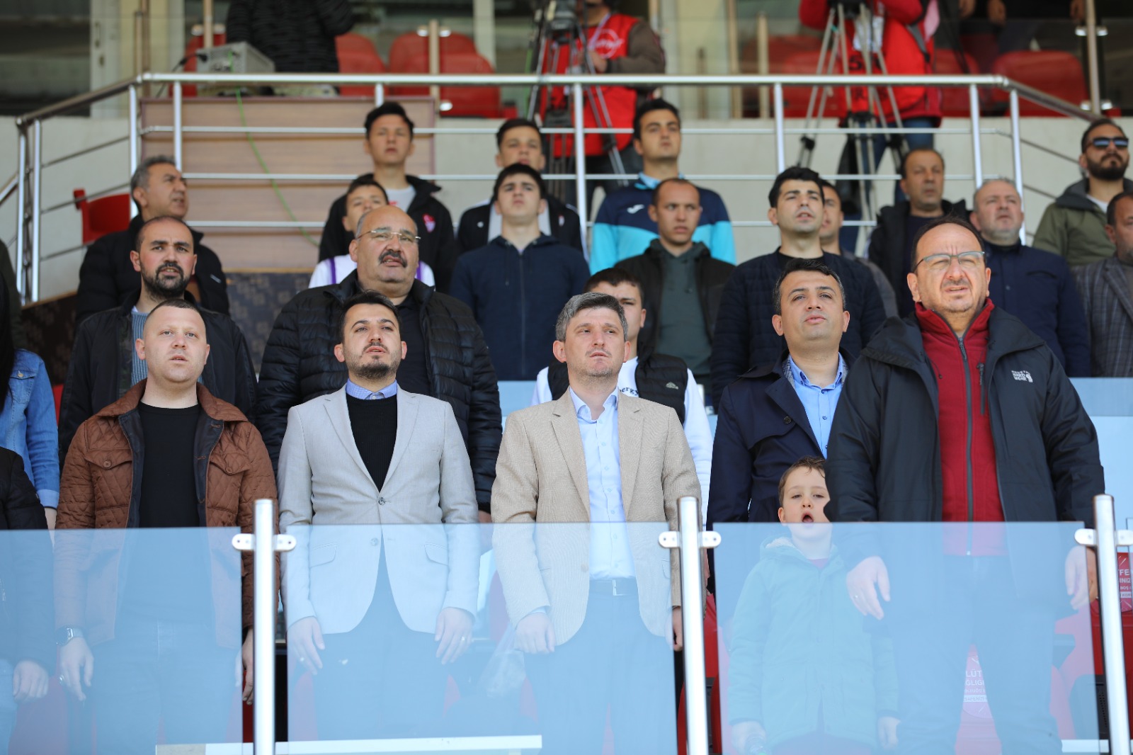AFYONSPOR TEK GOLLE KAZANDI