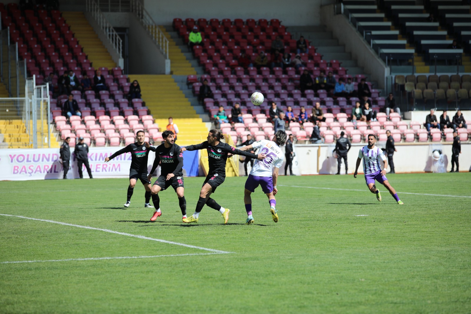 AFYONSPOR TEK GOLLE KAZANDI