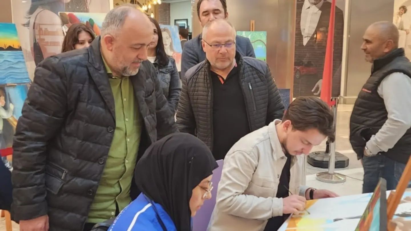 AFYON’DA ‘SOSYAL MEDYADAN SOSYAL MEYDANA’ ETKİNLİĞİ DÜZENLENDİ
