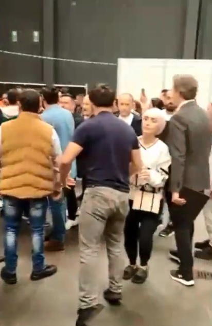 HDP'LİLER BAŞKAN KOYUNCU'YA SALDIRDI!