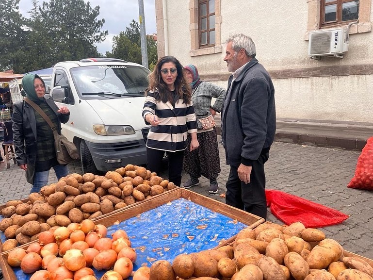 GÜNGÖR, BAYAT’TA SORUNLARI DİNLEDİ