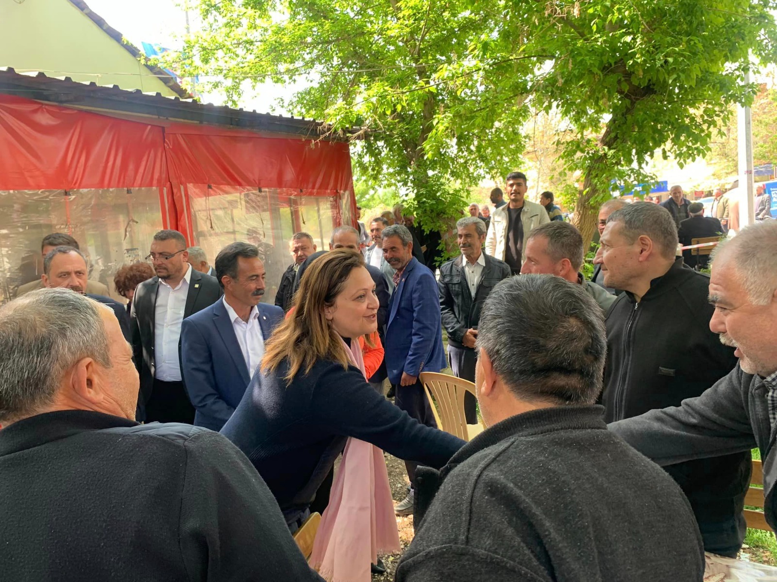 “HALKIN İKTİDARINDA TÜRKİYE ÜRETECEK, VATANDAŞLARIMIZ KAZANACAK”