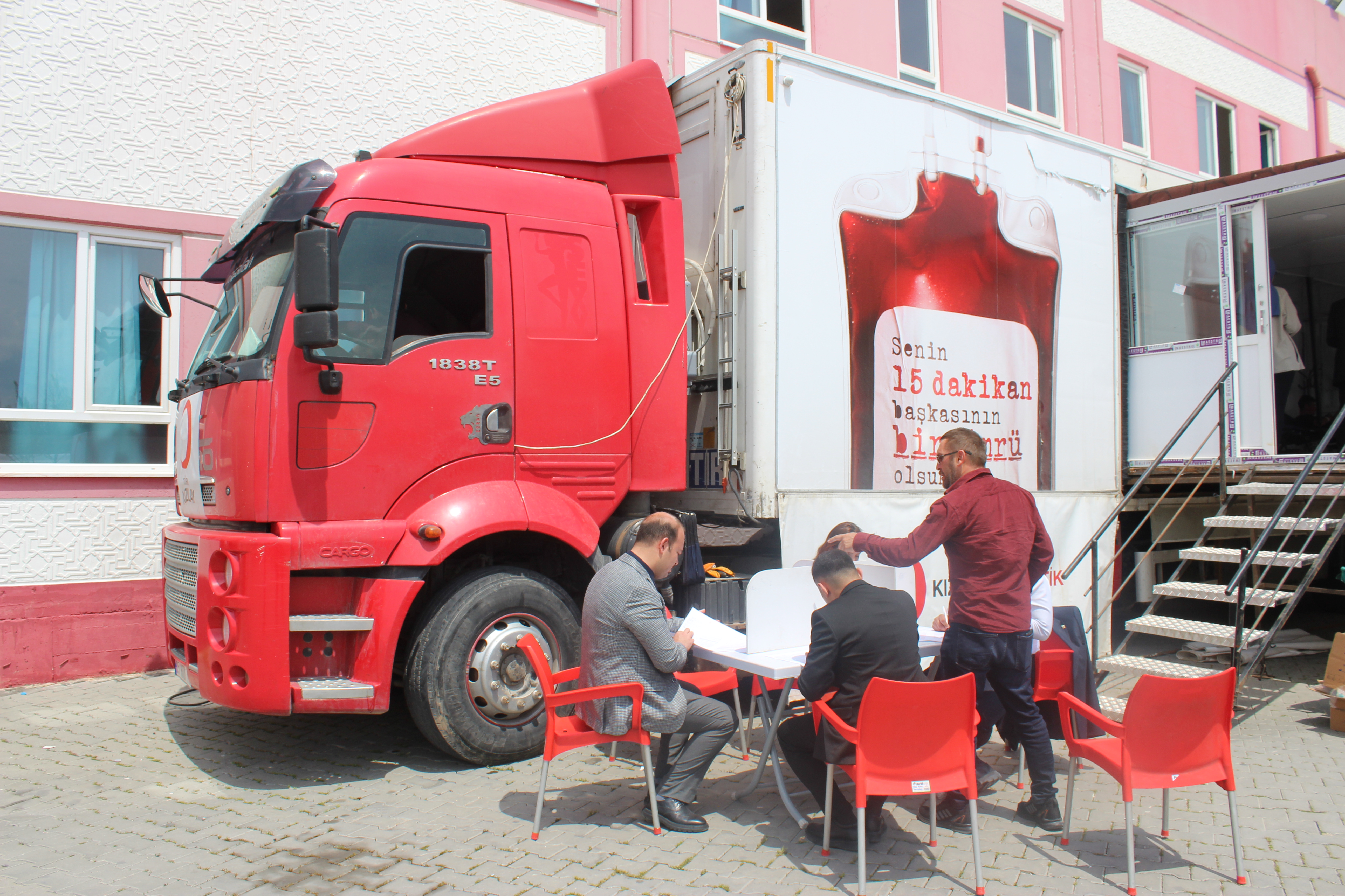 RSP’DE KAN BAĞIŞINA YOĞUN İLGİ