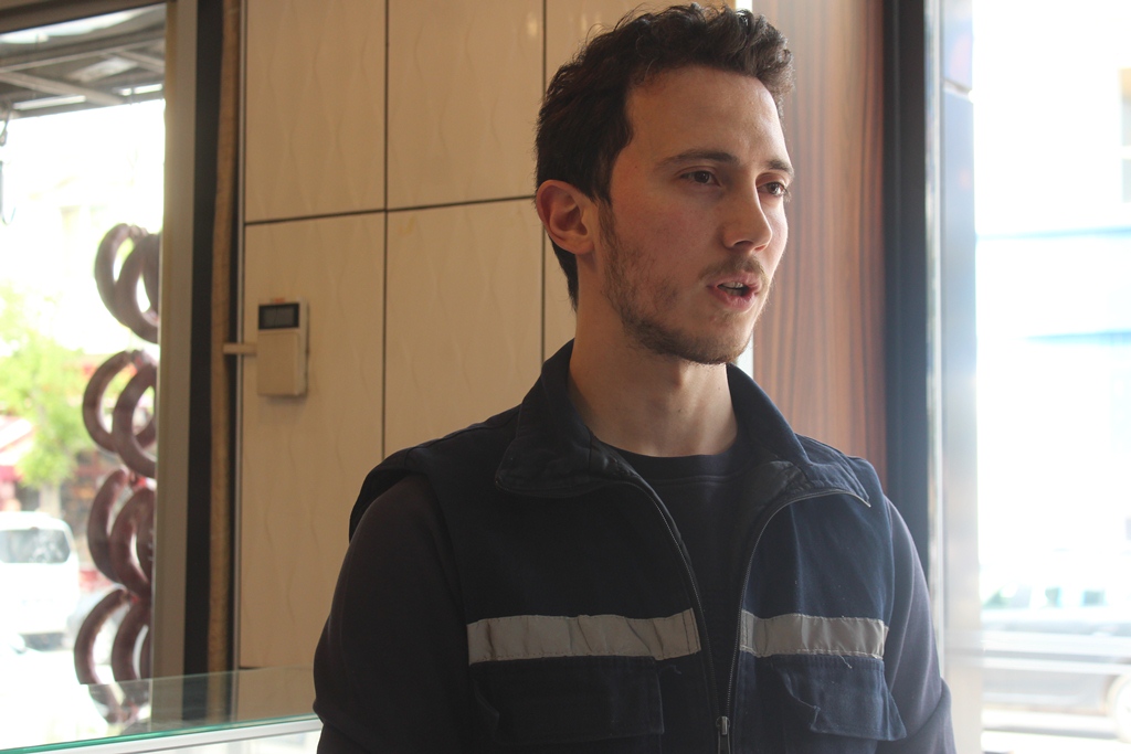 AFYONKARAHİSAR’DA UCUZ ET SATIŞI BAŞLADI 