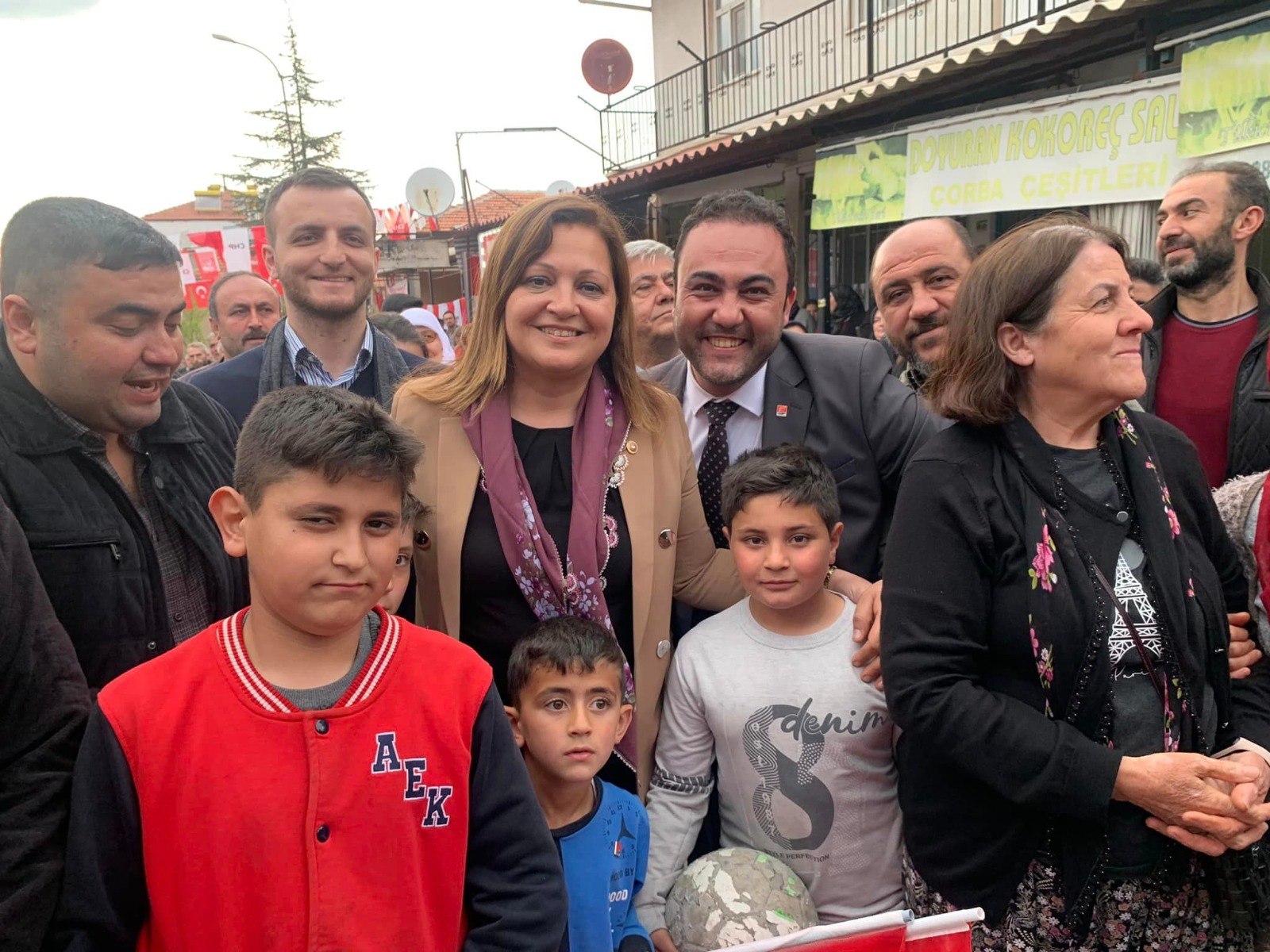 "YANDAŞ MÜTEAHHİTLERE VERİLEN DOLAR-EURO GARANTİLİ ÖDEMELERİ İPTAL EDECEĞİZ"