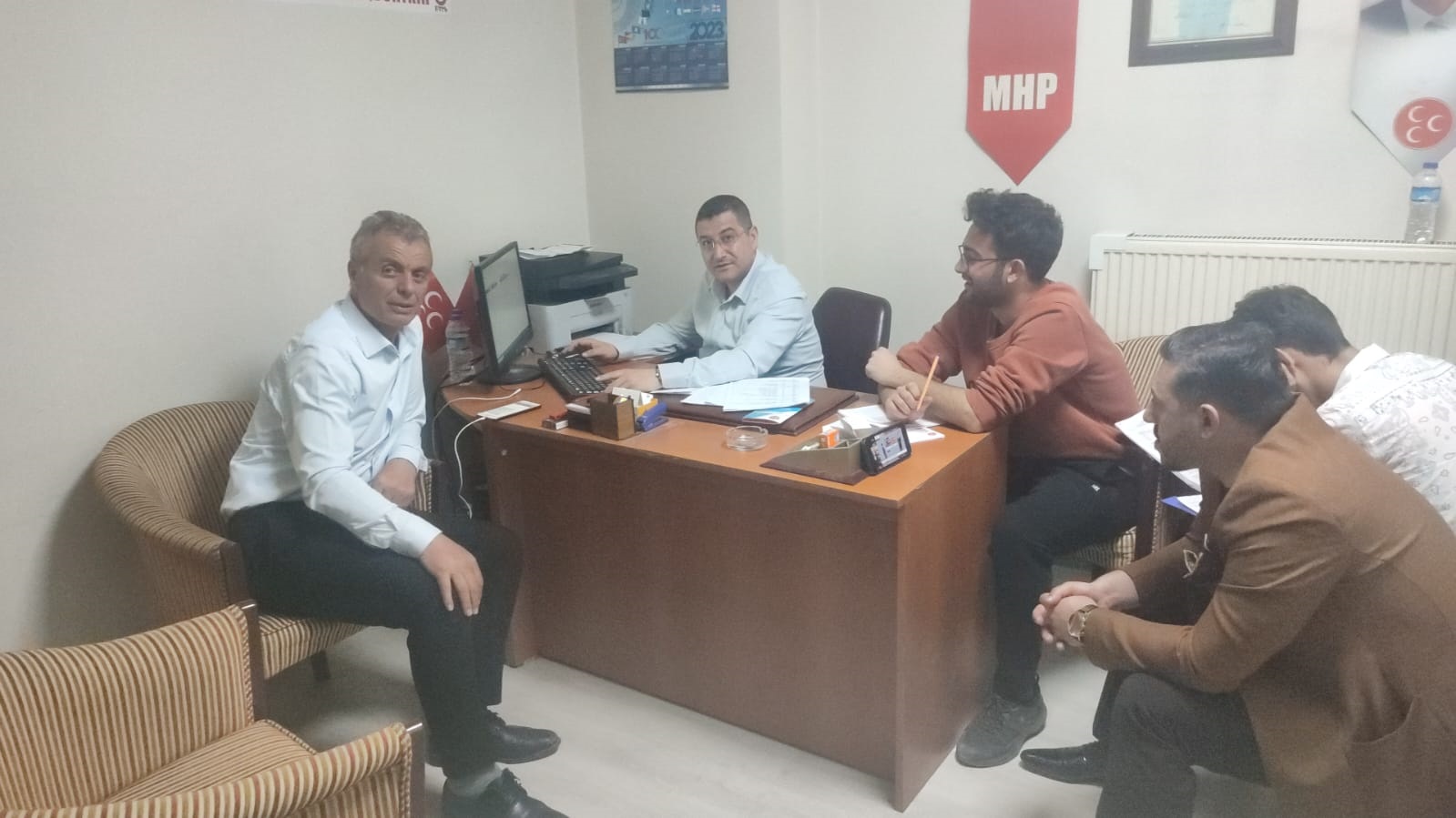 MHP'DE HEYECAN SÜRÜYOR