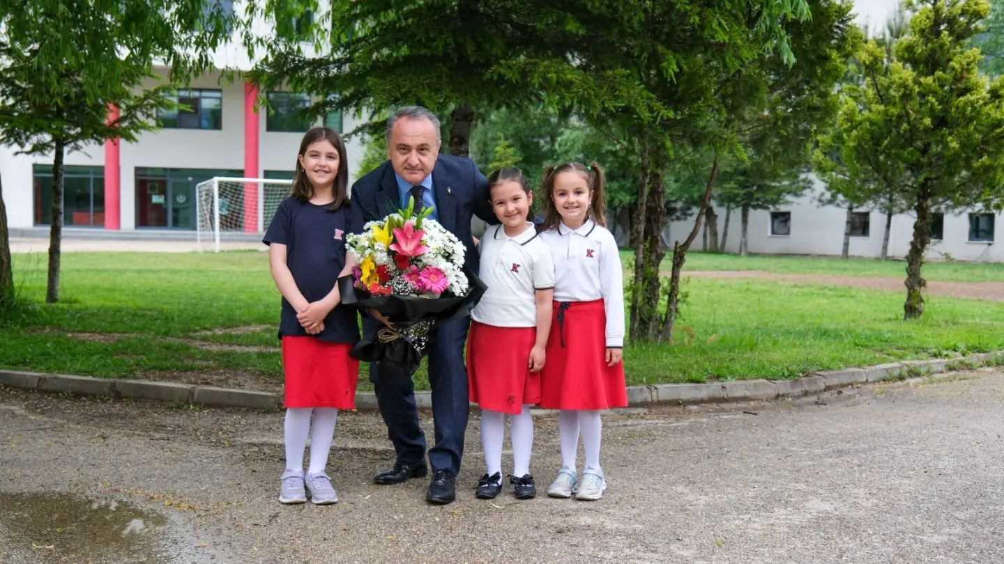 TED AFYON KOLEJİ ÖNEMLİ KONUKLARI AĞIRLADI