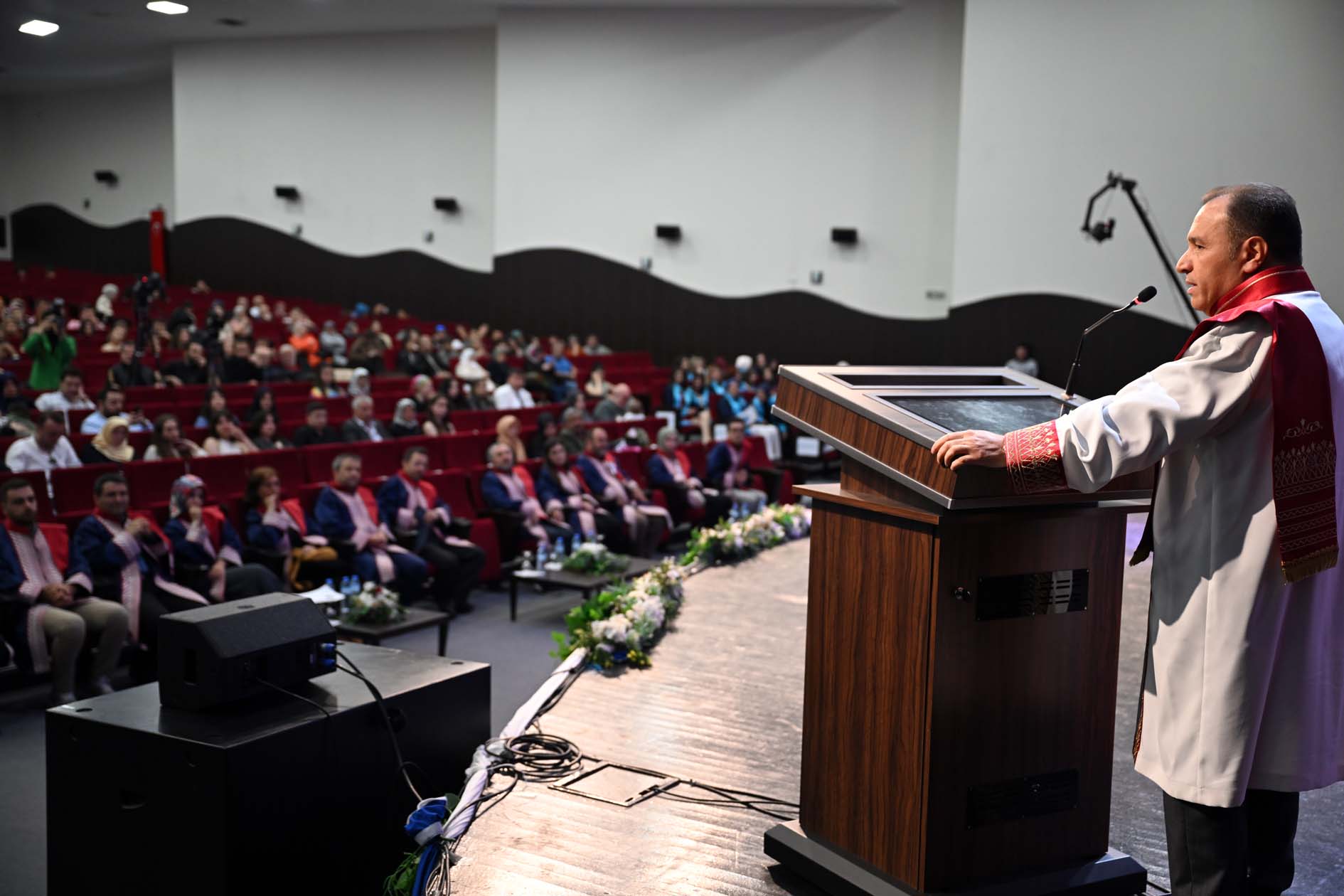 “MEZUNİYET BİR SON DEĞİL BAŞLANGIÇ”